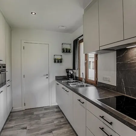 Vakantiehuis Bleu 40 *
